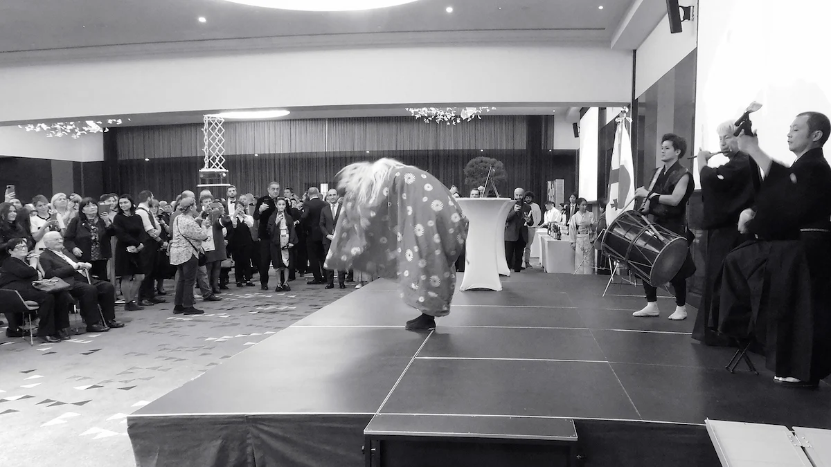 在外日本大使館主催レセプション（ジョージア）で日本文化演出：獅子舞演舞・和楽器演奏