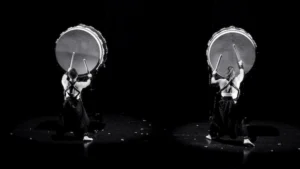 2台の大太鼓によるオープニング演奏