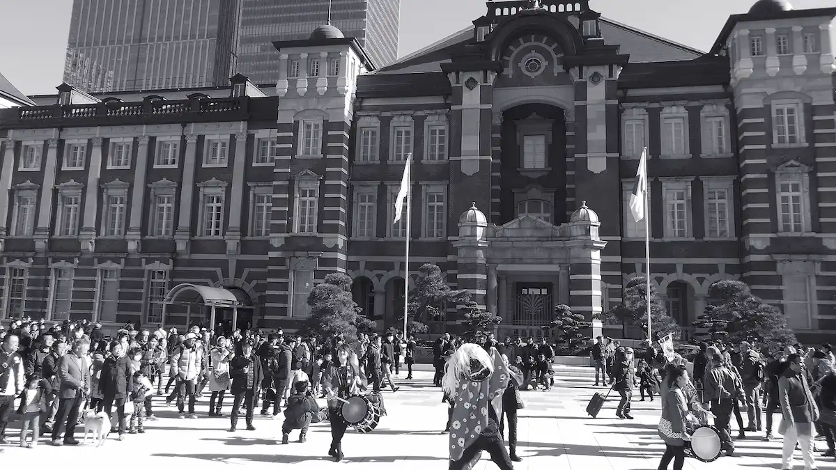 JR東日本主催イベント東京駅｜東京駅構内新年獅子舞練り歩き